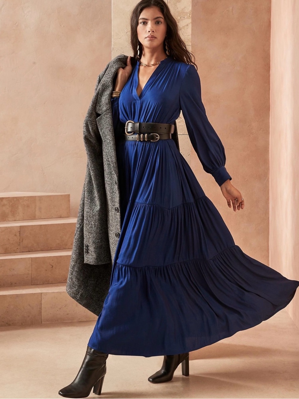 Banana Republic Blue Tiered Maxi Dress - Size Large